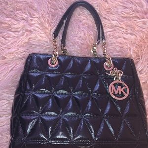 $200 OR BEST OFFER* Micheal Kors Shoulder/Hang Bag